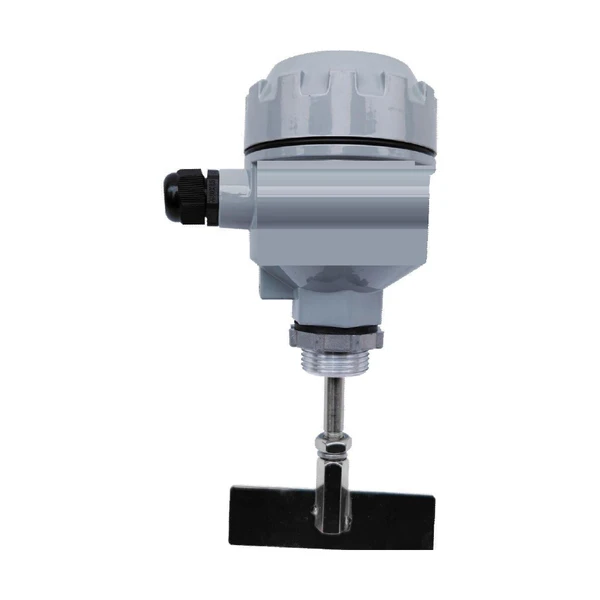 Rotary paddle level switch